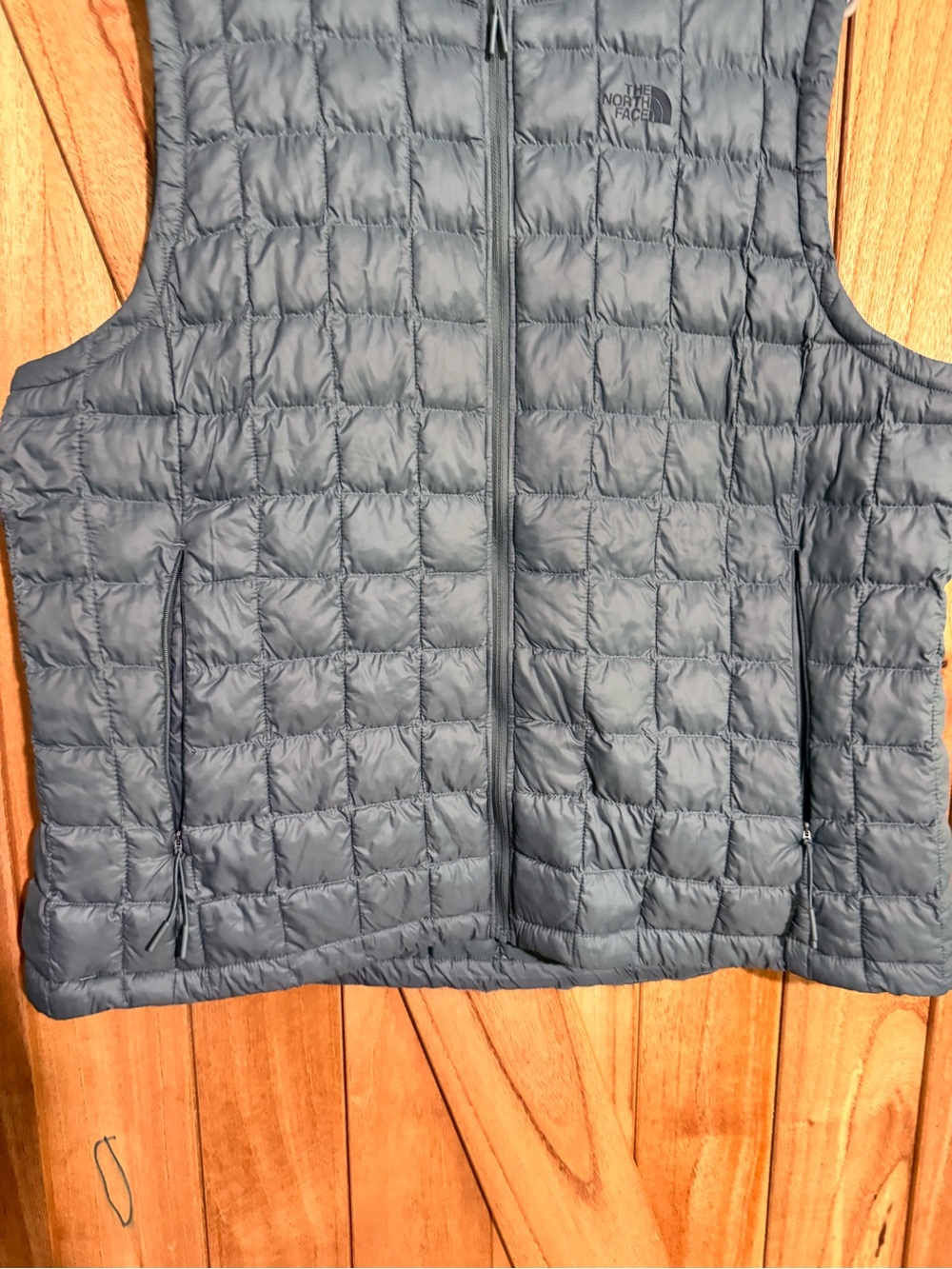 The North Face Women's Quilted Packable Vest - Slate Blue - Picture 4 of 10